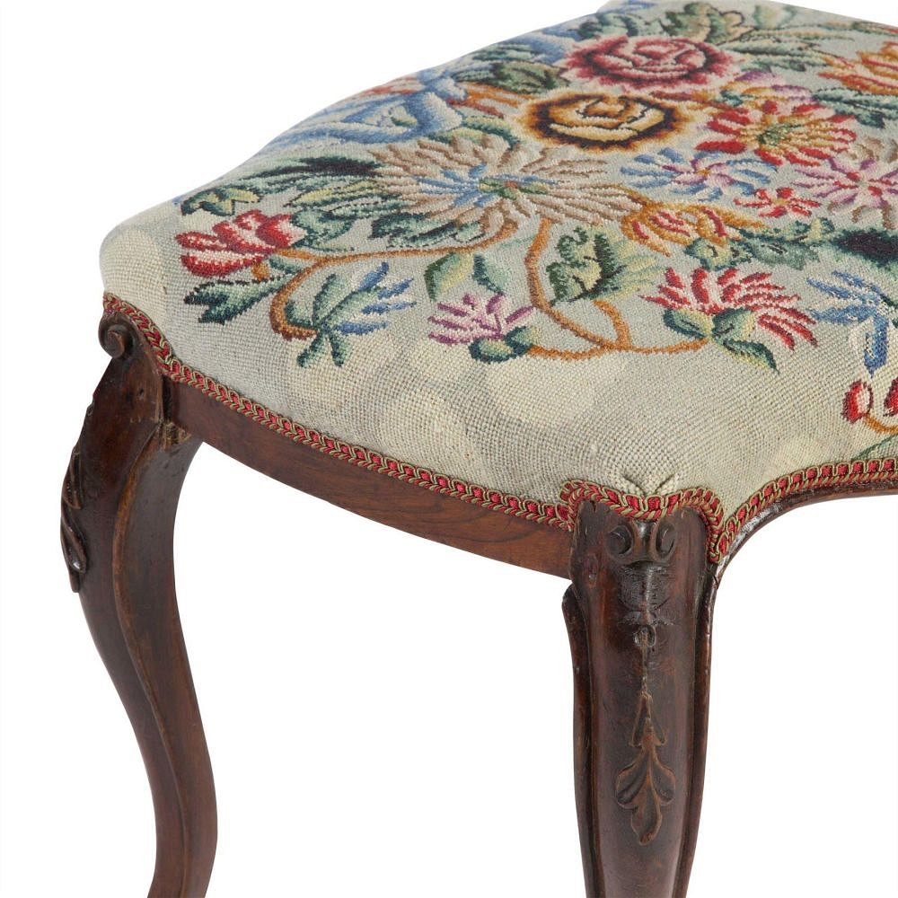 Embroidered Stool ST5557733