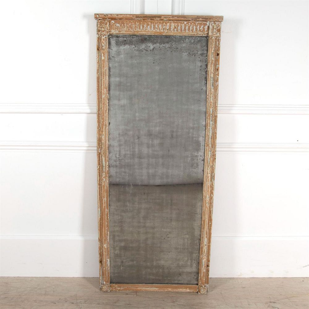 18th Century Grand Scale French
Mirror MI117115