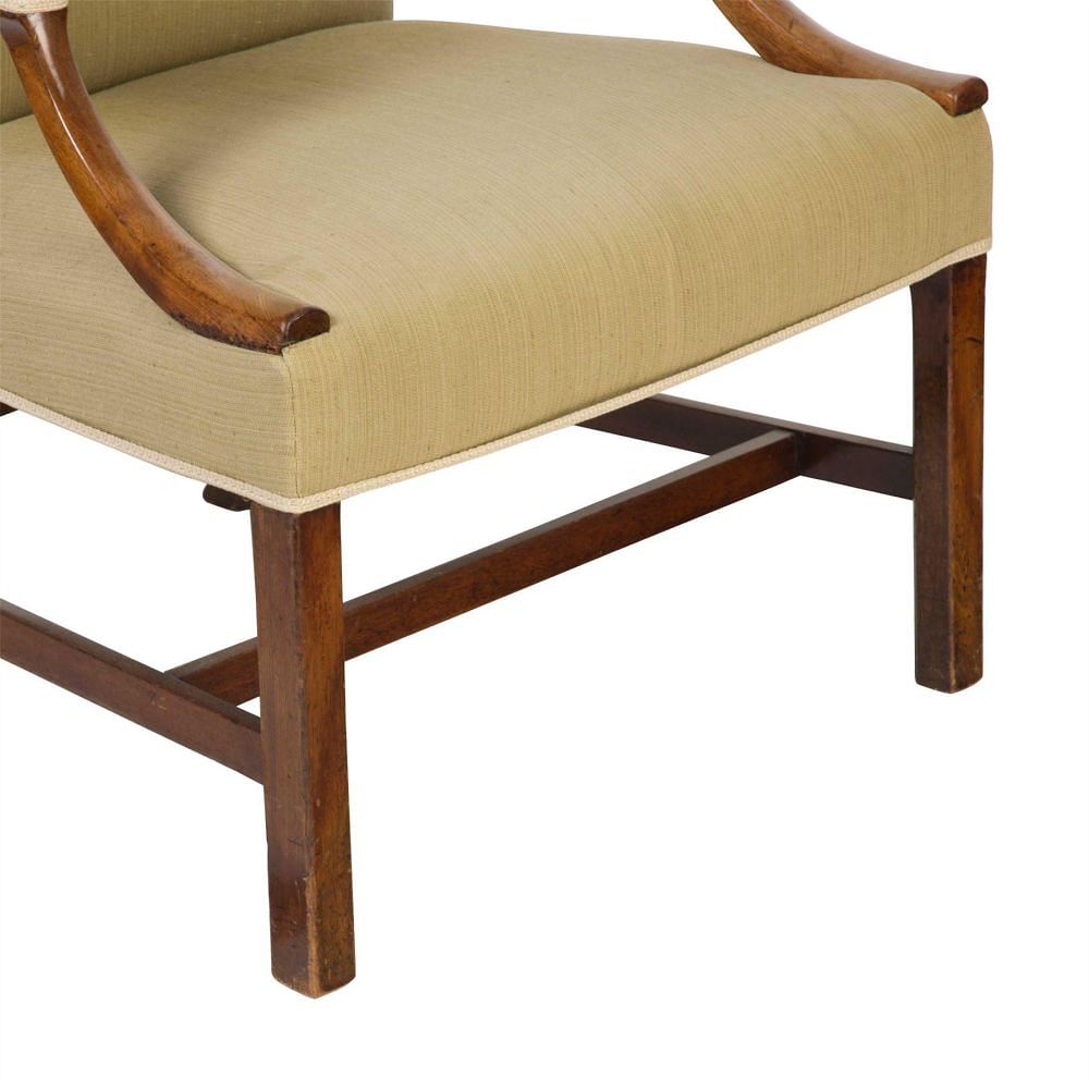 Georgian Gainsborough Chair CH9957585