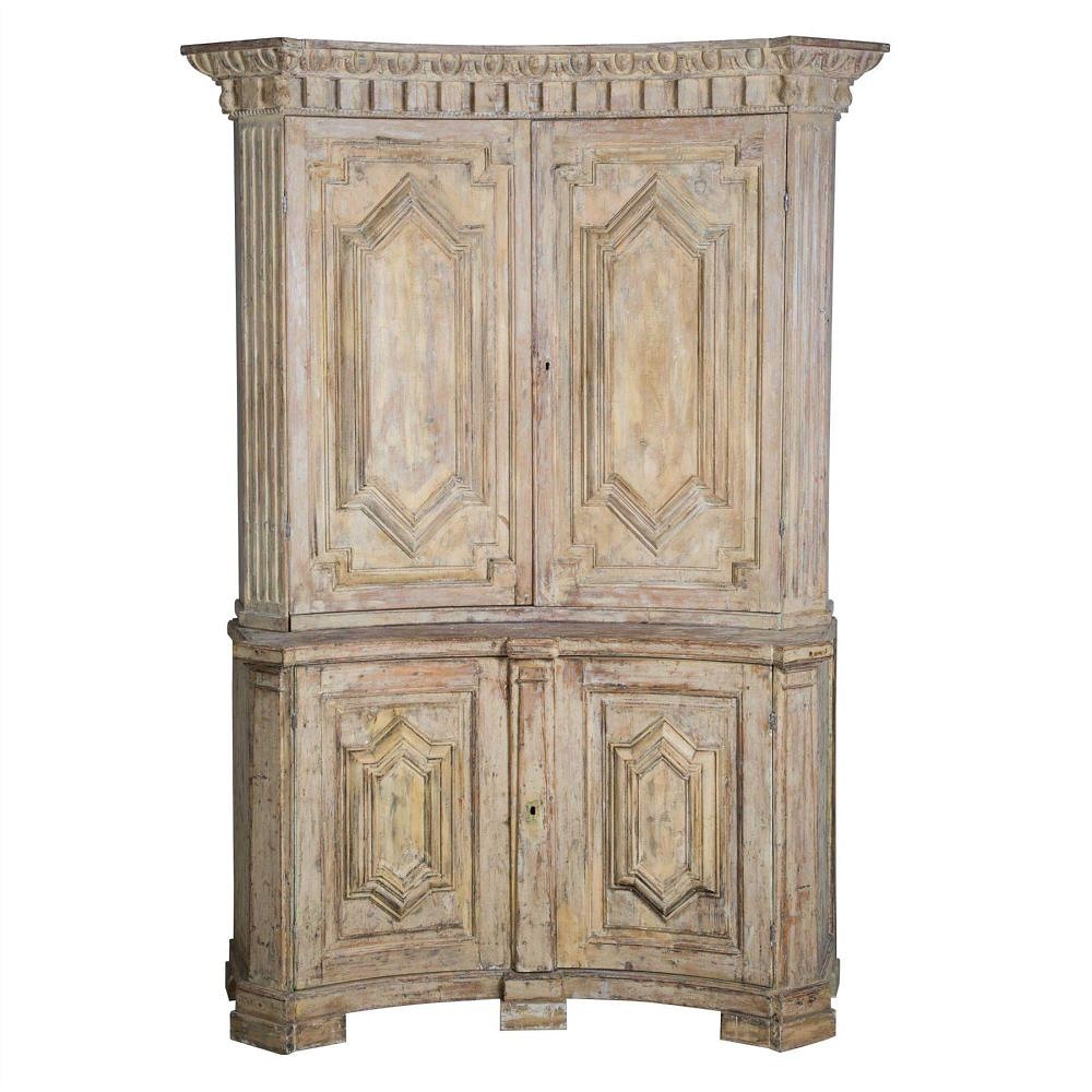 Baroque Corner Cupboard CU9212103