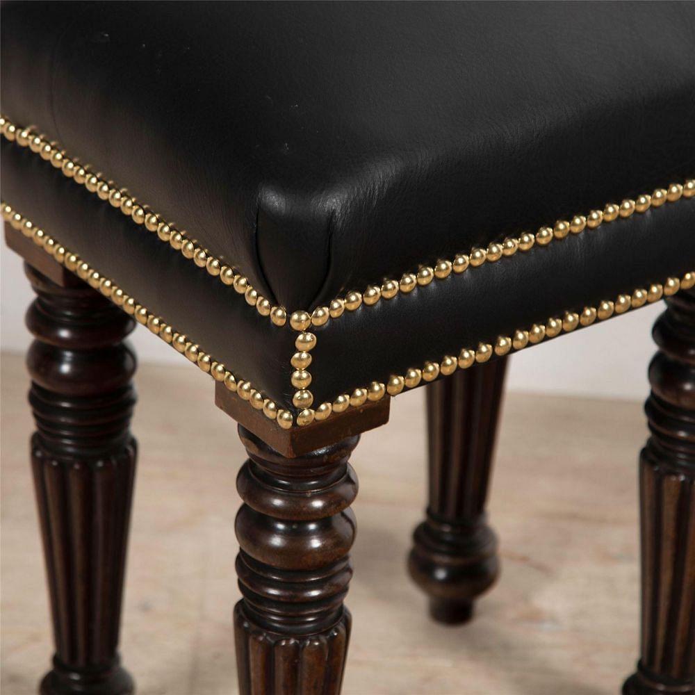 William IV Gout Stool ST2562147