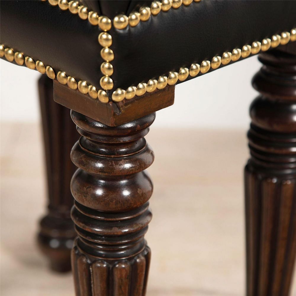William IV Gout Stool ST2562147