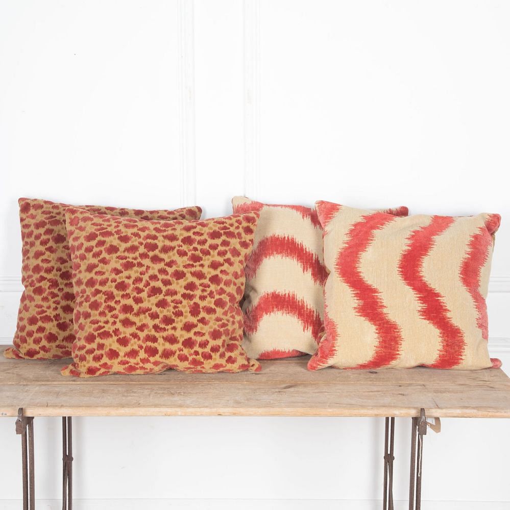 20th Century Double-Face Velvet Jacquard Cushion RT3733051