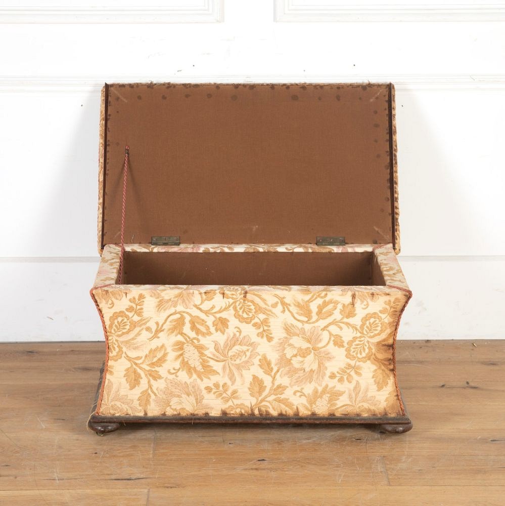 English 20th Century Needlepoint Ottoman ST5558030