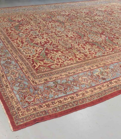 19th Century Ziegler Mahal Carpet