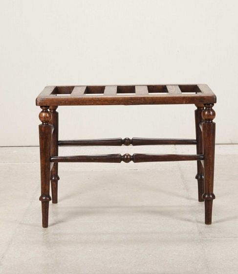 Early 20th Century English Oak Luggage Stand