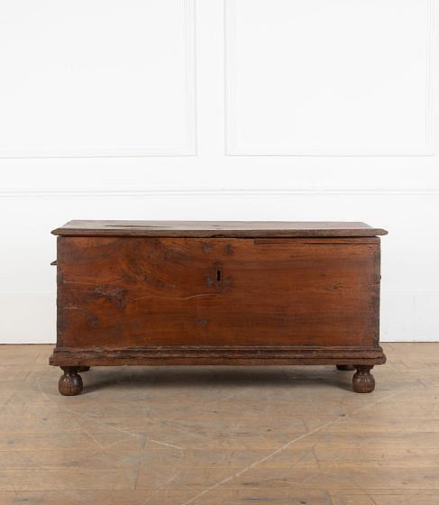 17th Century Italian Chestnut Trunk