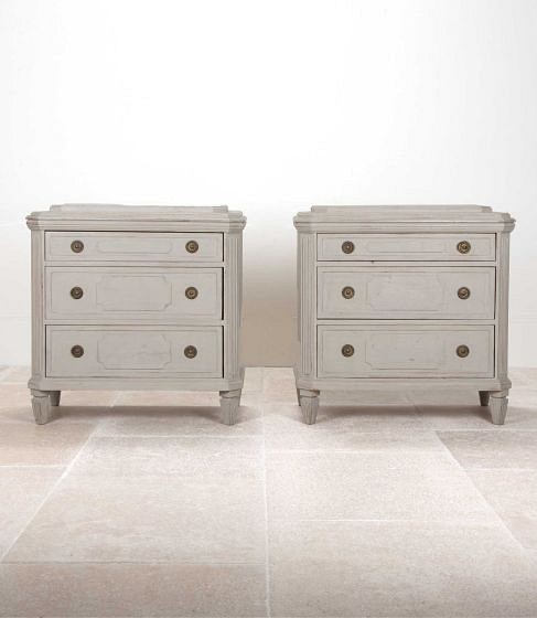 Pair of 19th Century Swedish Gustavian Style Chests of Drawers