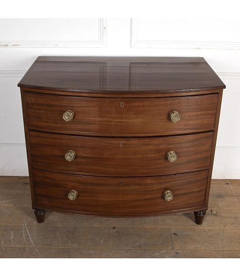 George III Mahogany Bowfront Chest of Drawers