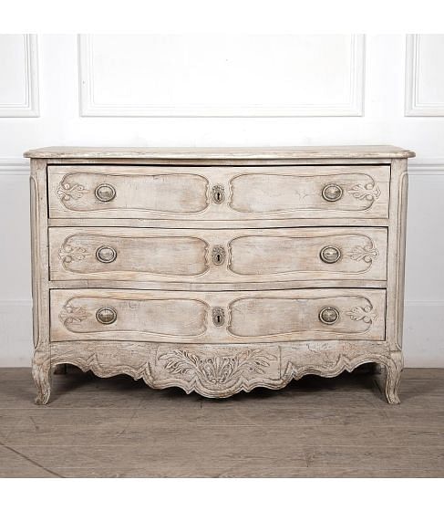 19th Century Serpentine Commode Chest Of Drawers
