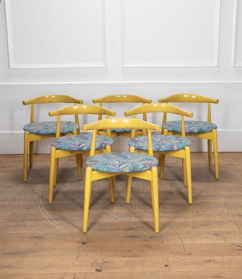 Set of Six 20th Century Wishbone Style Dining Chairs