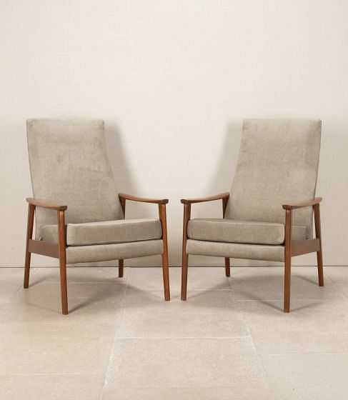 Pair of Mid-Century English Armchairs