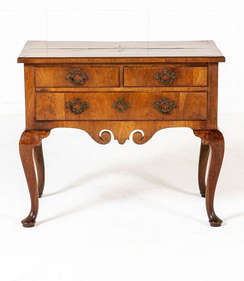 Early 18th Century George I English Walnut Lowboy