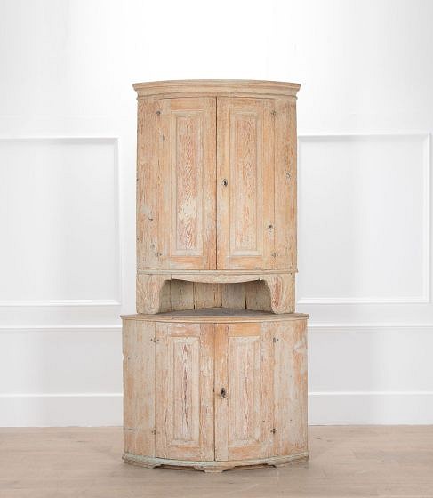 SALE: 18th Century Gustavian Painted Corner Cupboard