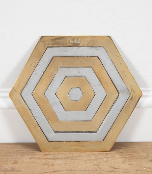 20th Century Spanish David Marshall Hexagonal Table Mat DA1538510