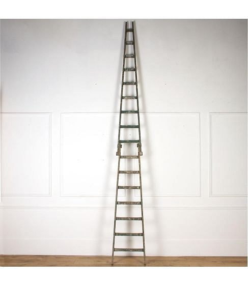 20th Century Dutch Painted Wooden Extendable Ladder