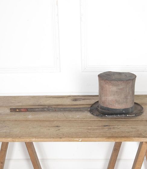 19th Century French Top Hat Sign