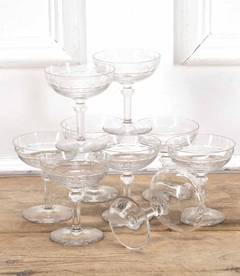 Set of Nine Art Deco Etched Champagne or Cocktail Coupe Glasses