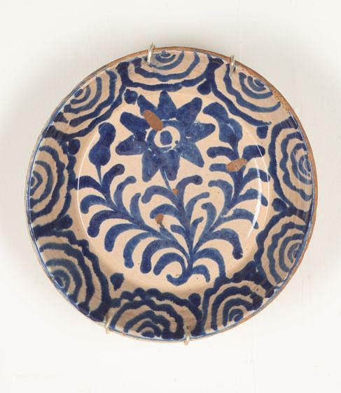 Late 19th Century Spanish Blue and White Fajalauza Bowl