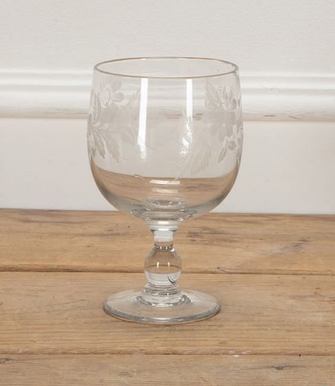Large 19th Century French Cognac Glass with Floral Engraved Decoration