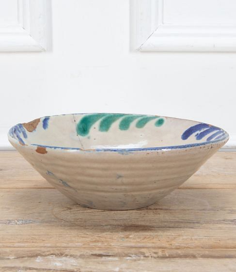 19th Century Spanish Hand Painted Fajalauza Bowl
