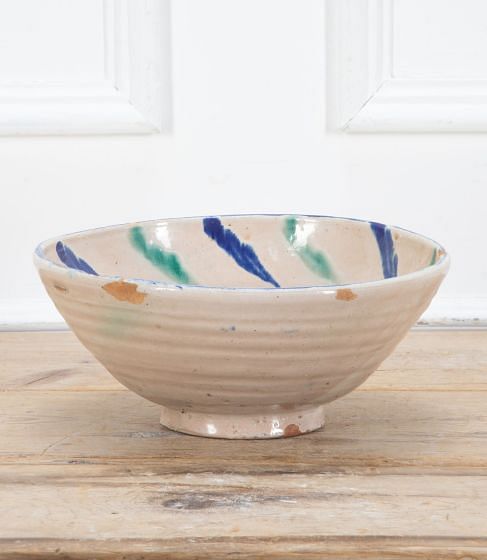 19th Century Spanish Hand Painted Fajalauza Bowl