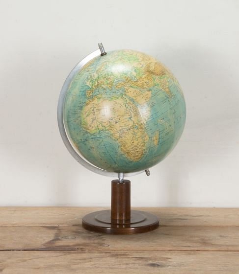 20th Century German Terrestrial Globe by Raths Physikalischer Erdglobus