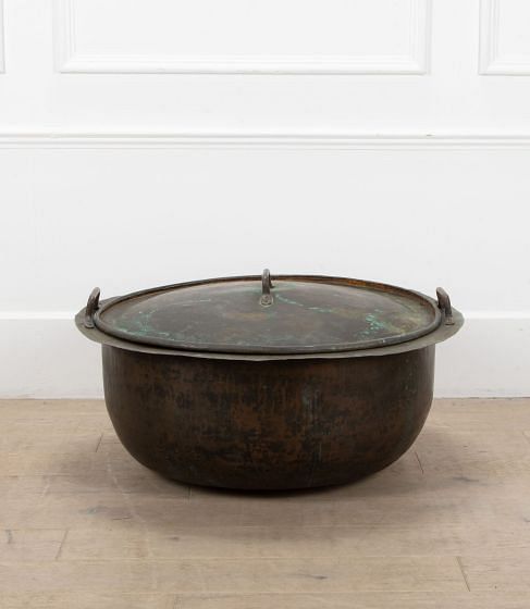 French 19th Century Copper Lidded Pot