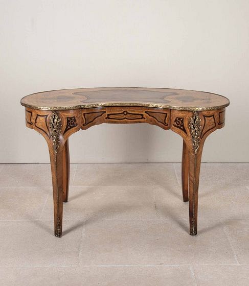 19th Century French Inlaid Kidney Shape Bureau Plat