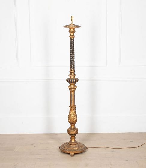 19th Century Northern Italian Giltwood Torchere Lamp