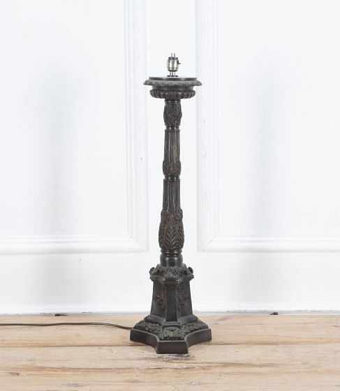 English 20th Century Regency Design Bronze Lamp