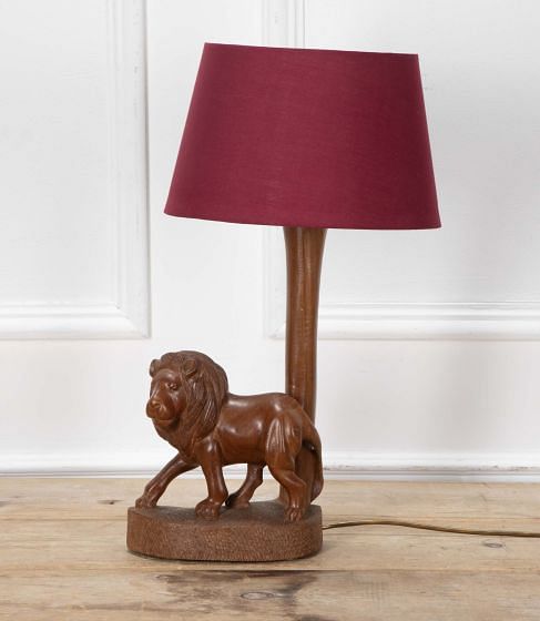 Mid-Century Table Lamp Depicting a Lion