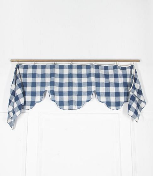 French Late 18th Century Blue & White Vichy Pelmet