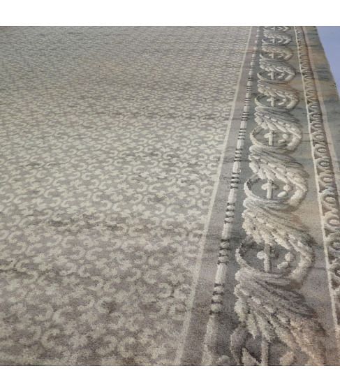 Early 20th Century European Savonnerie Carpet