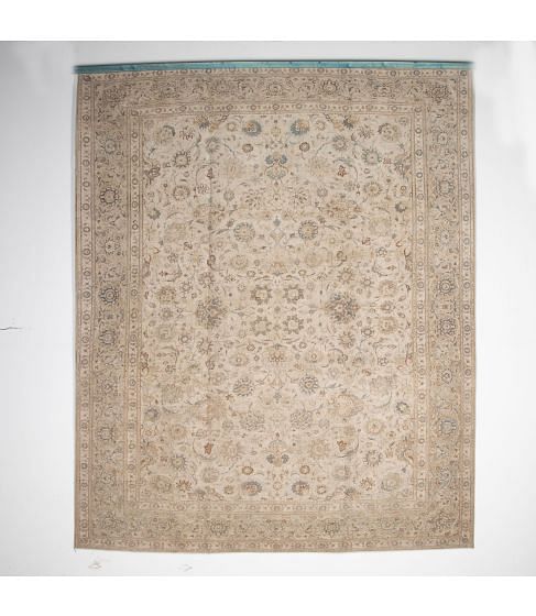 Early 20th Century Signed Kashan Carpet