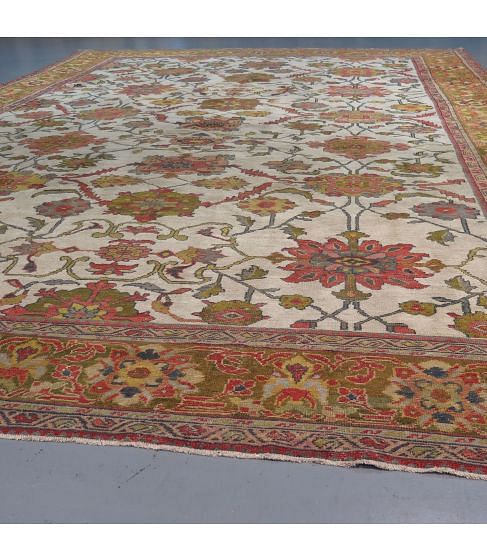 Large 19th Century Ziegler Sultanabad
