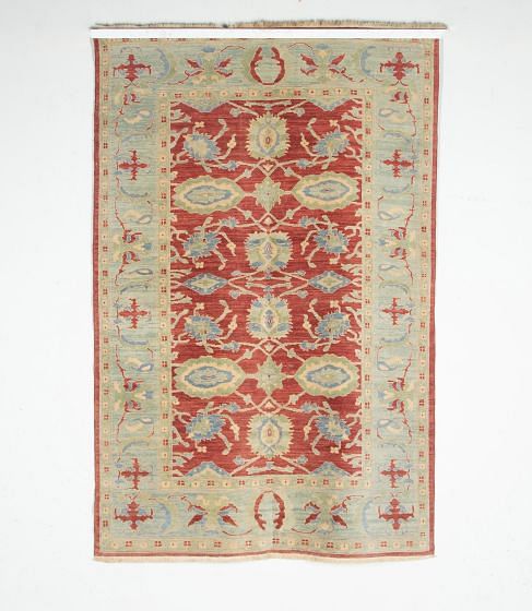20th Century Ziegler Sultanabad Carpet