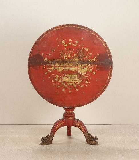 19th Century Red Chinoiserie Lacquered Tripod Table