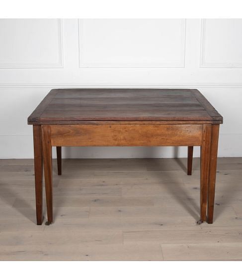 19th Century French Walnut Extending Dining Table