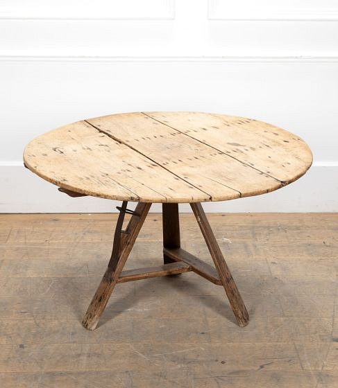 18th Century Dutch Tilt Top Table