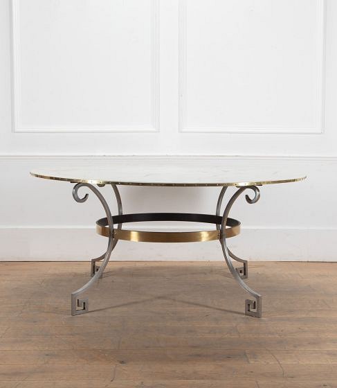 20th Century Italian Circular Dining Table
