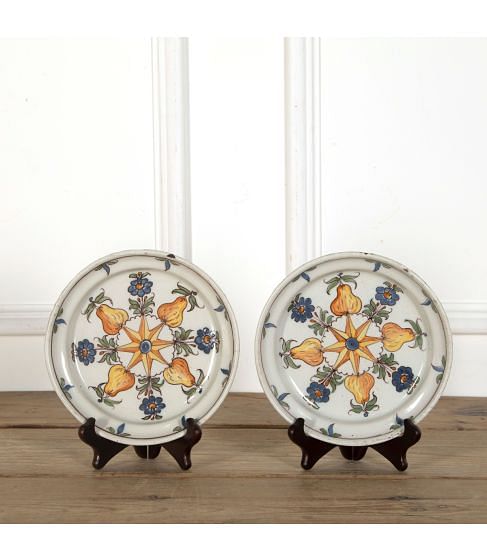 Pair of 18th Century Plates