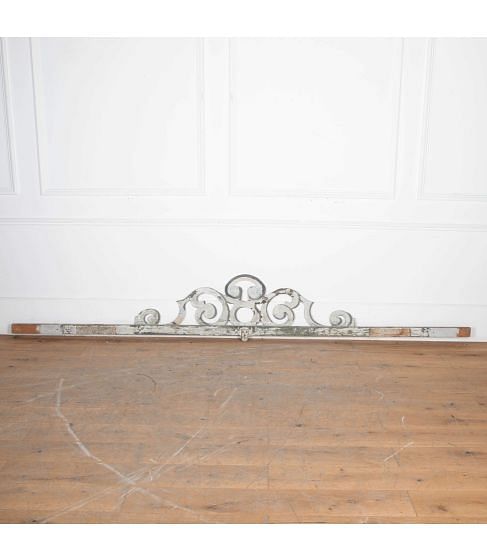Early 20th Century French Decorative Overdoor