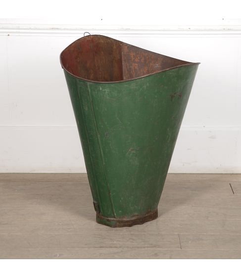 Large 20th Century Green French Grape Hod
