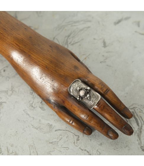 19th Century Afghan Etched Silver Saddle Ring