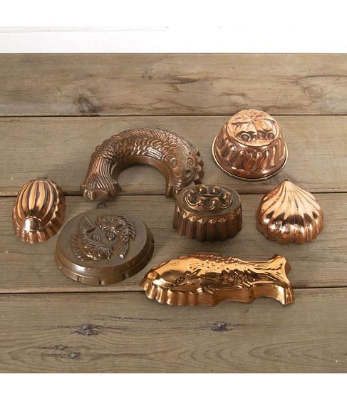 A Selection Of Seven Decorative Victorian Copper Moulds DA597079